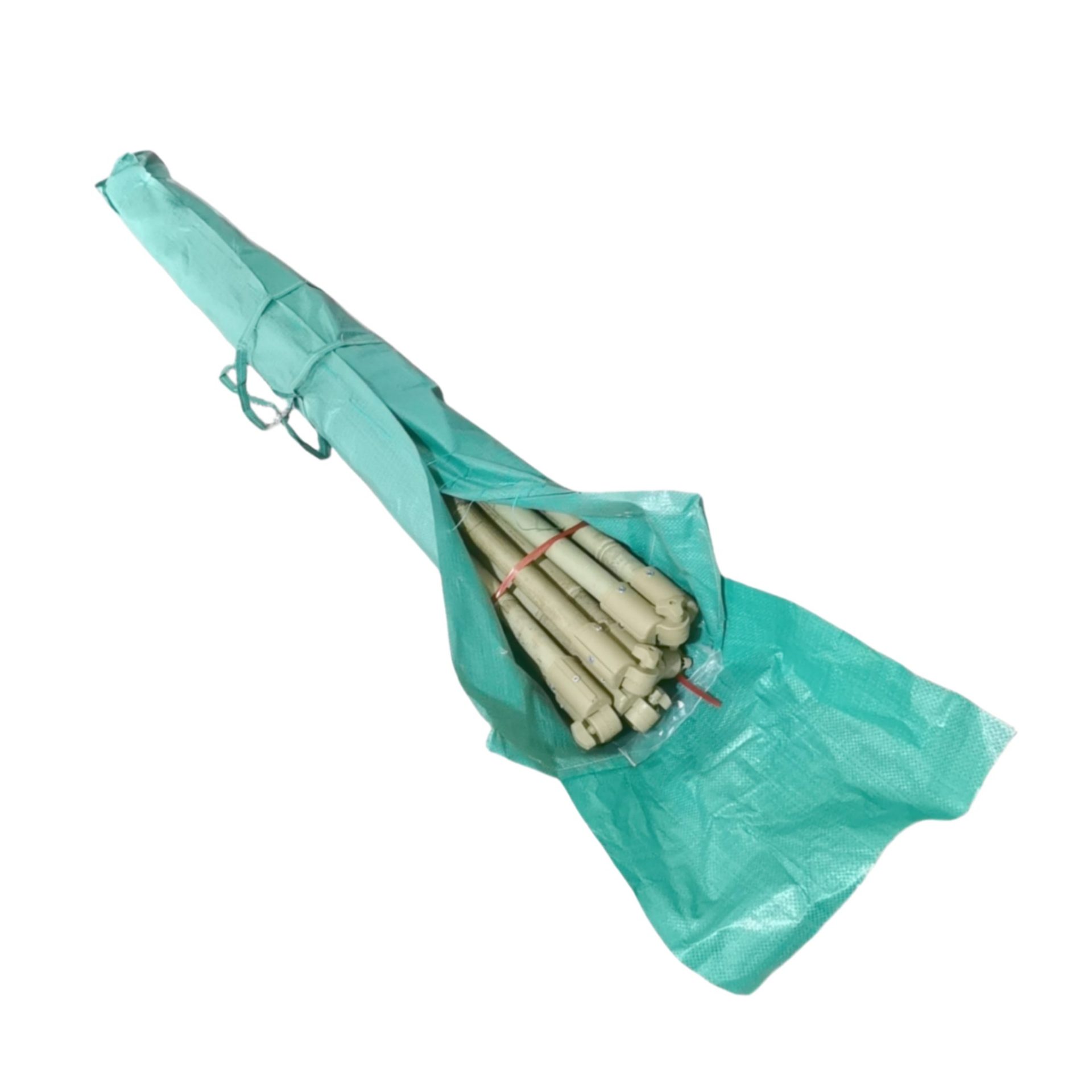 מוטות במבוק מתקפלים לסוכה במארז