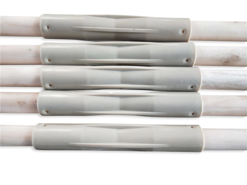 מוטות עץ מתקפלים לסוכה במארז